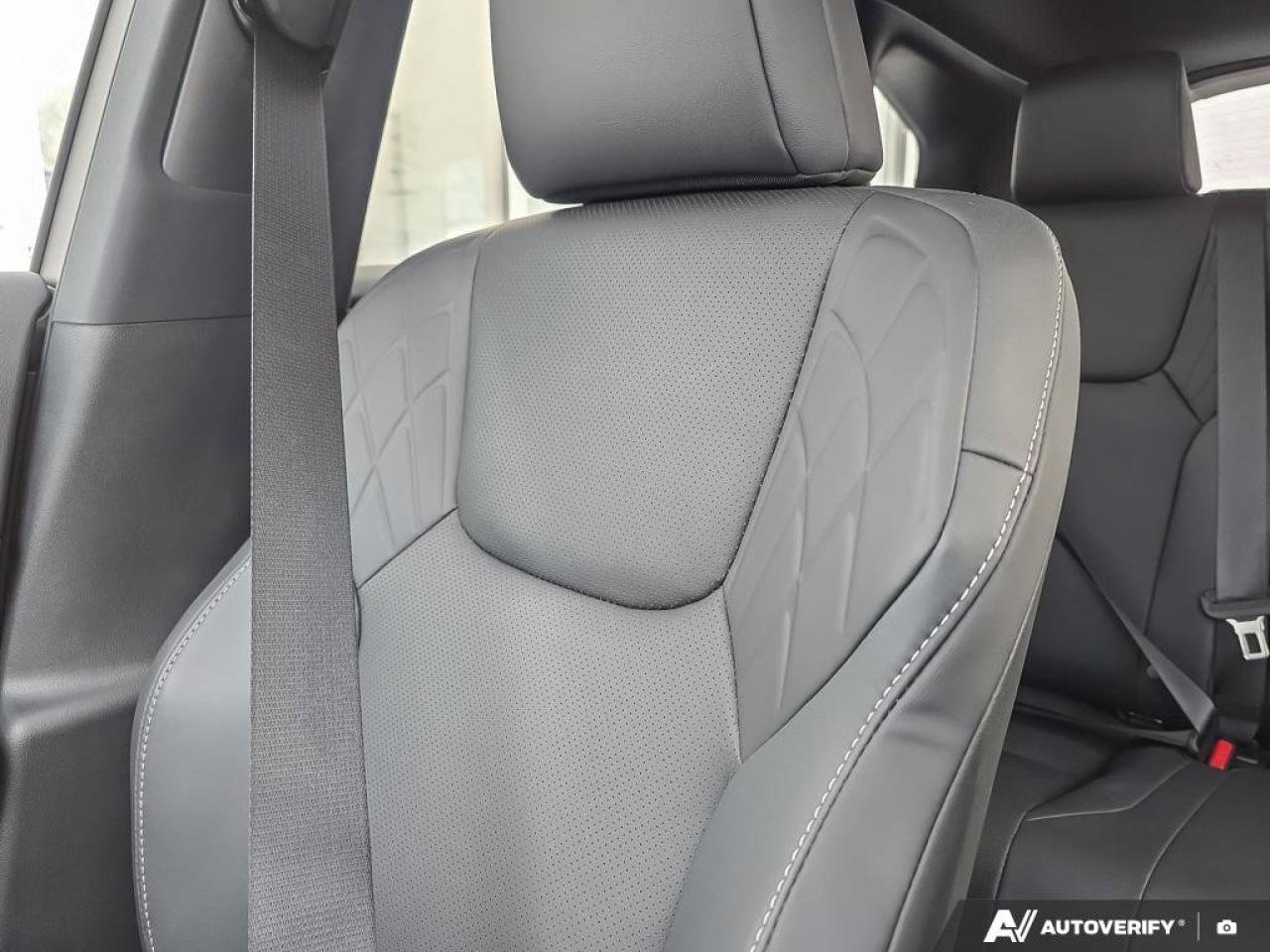 2025 Lexus RX 350 | AWD |   wireless Apple CarPlay & Android Auto | Lexus Safety Suite 3.0 | Photo