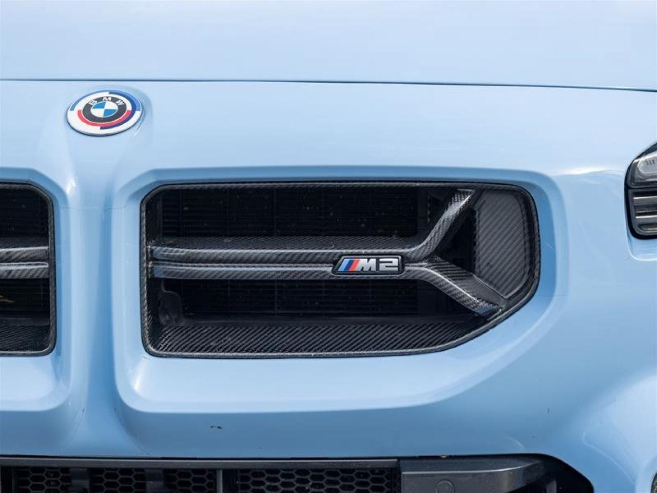 2023 BMW M2 Coupe Photo2