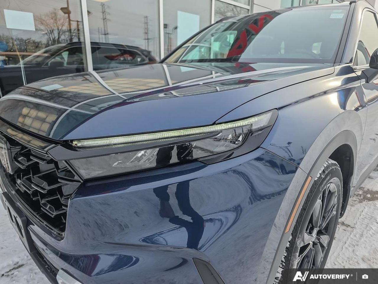 2024 Honda CR-V Hybrid Touring AWD | Apple Car Play | Android Auto | Leather Seating | Photo