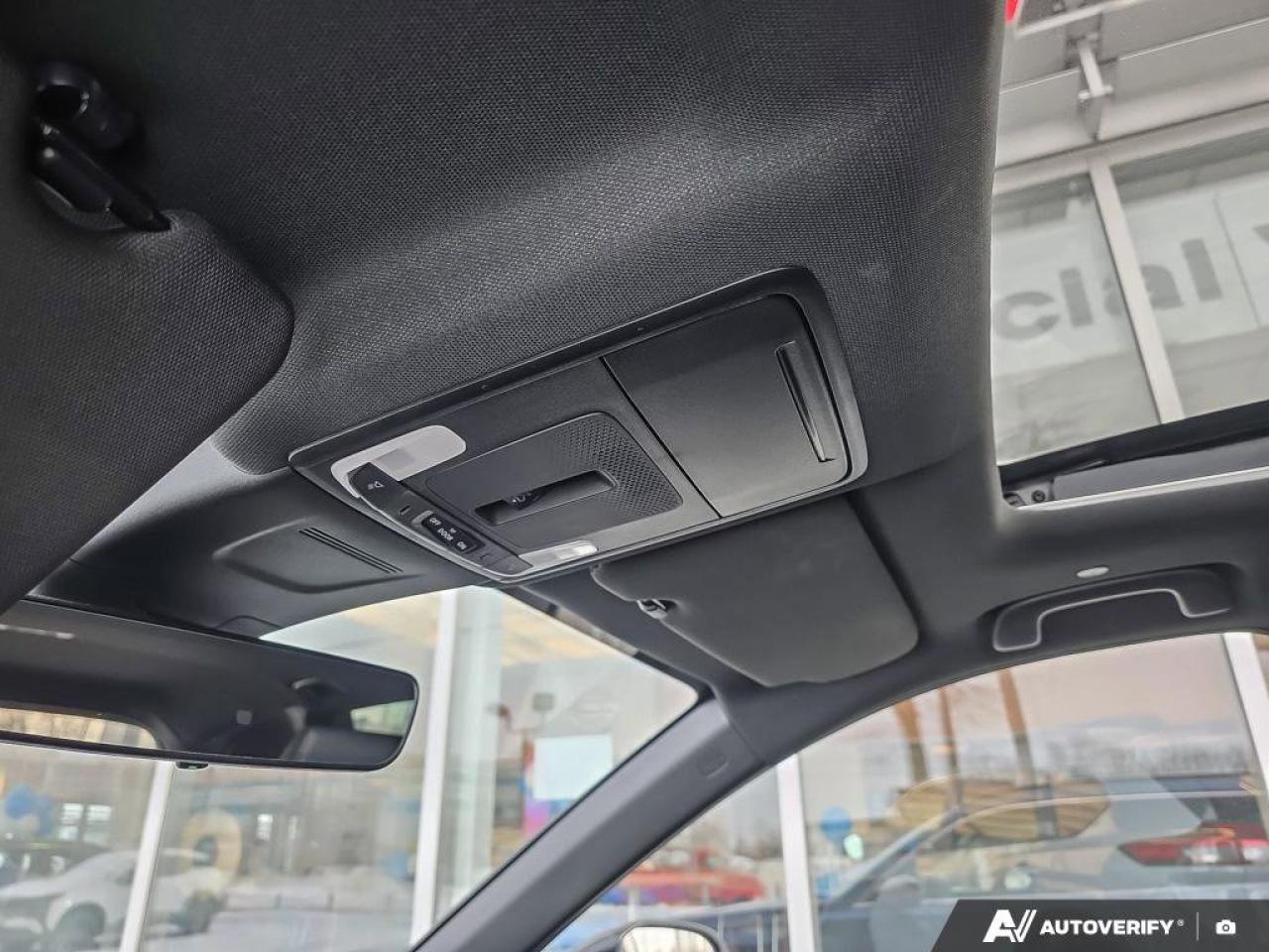 2024 Honda CR-V Hybrid Touring AWD | Apple Car Play | Android Auto | Leather Seating | Photo