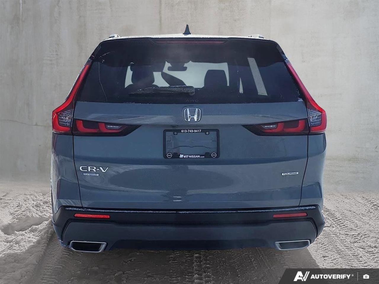 2024 Honda CR-V Hybrid Touring AWD | Apple Car Play | Multi-Angle Rearview Camera | Photo2