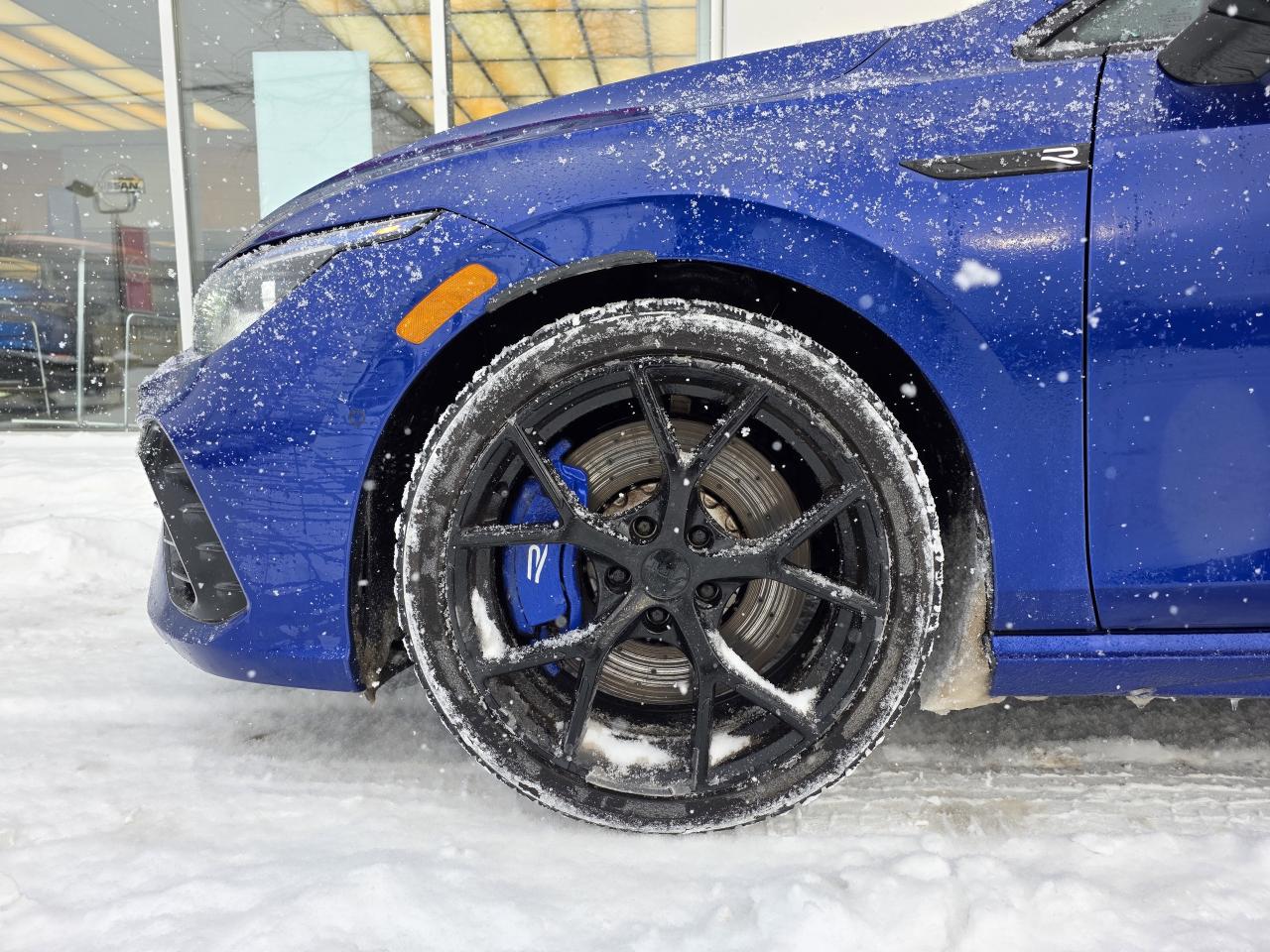 2024 Volkswagen Golf R | 4MOTION all-wheel drive with torque vectoring | Apple Car Play | Photo