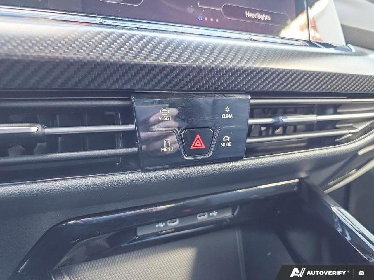 2024 Volkswagen Golf R | 4MOTION all-wheel drive with torque vectoring | Apple Car Play | Photo