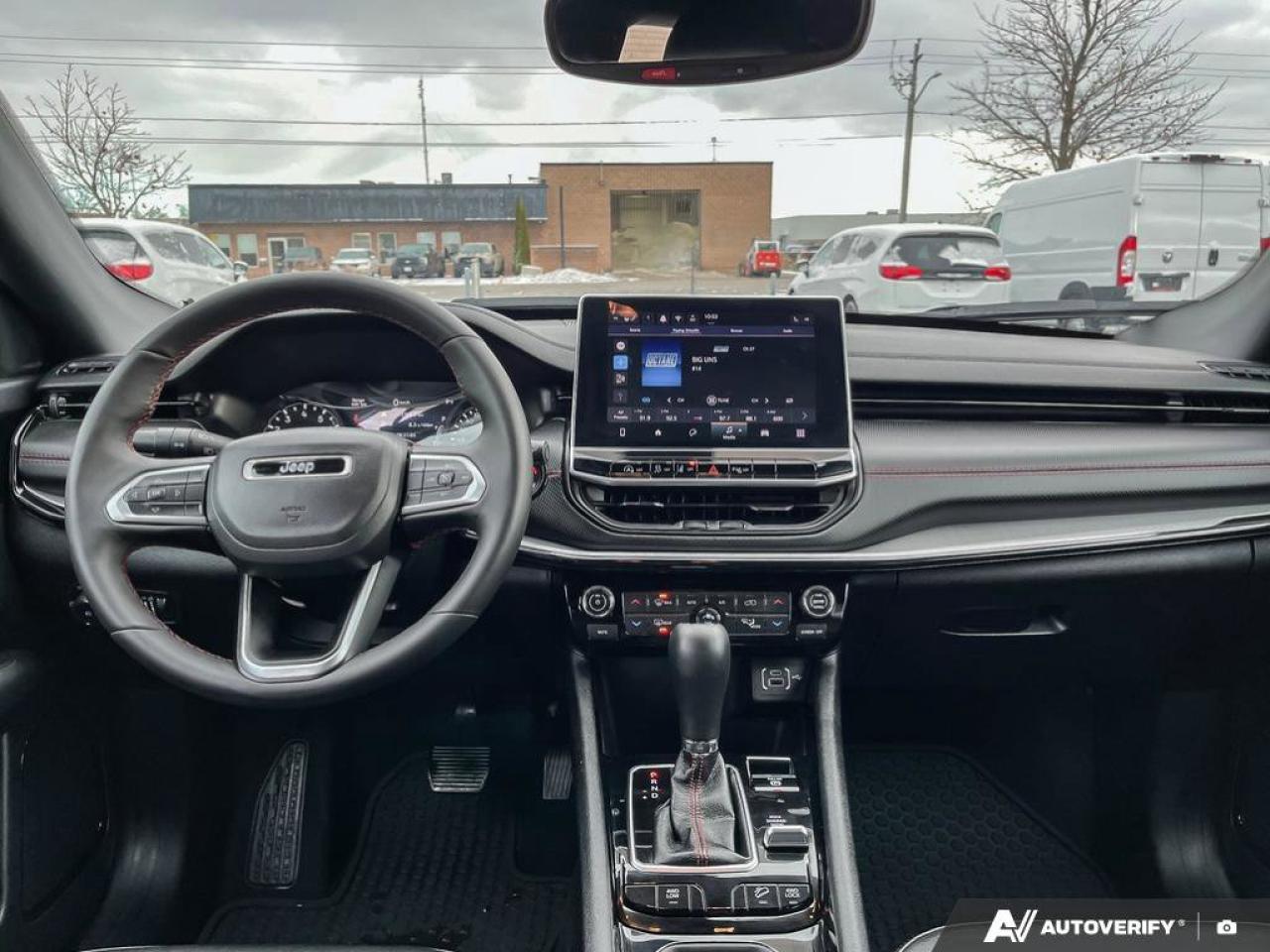 2024 Jeep Compass Trailhawk Photo