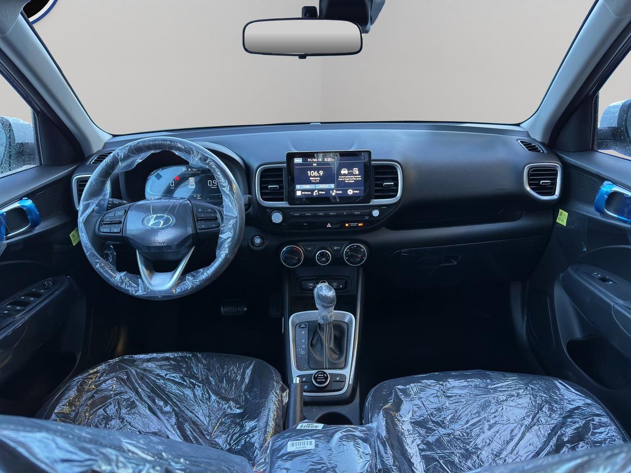 2026 Hyundai Venue PREFERRED Photo