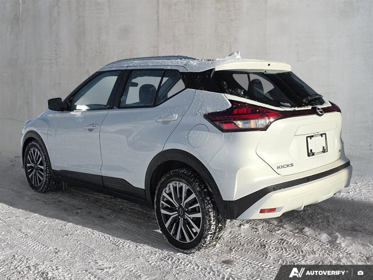 2024 Nissan Kicks SV | Android Auto | Apple Car Play | Heated Seats | Photo