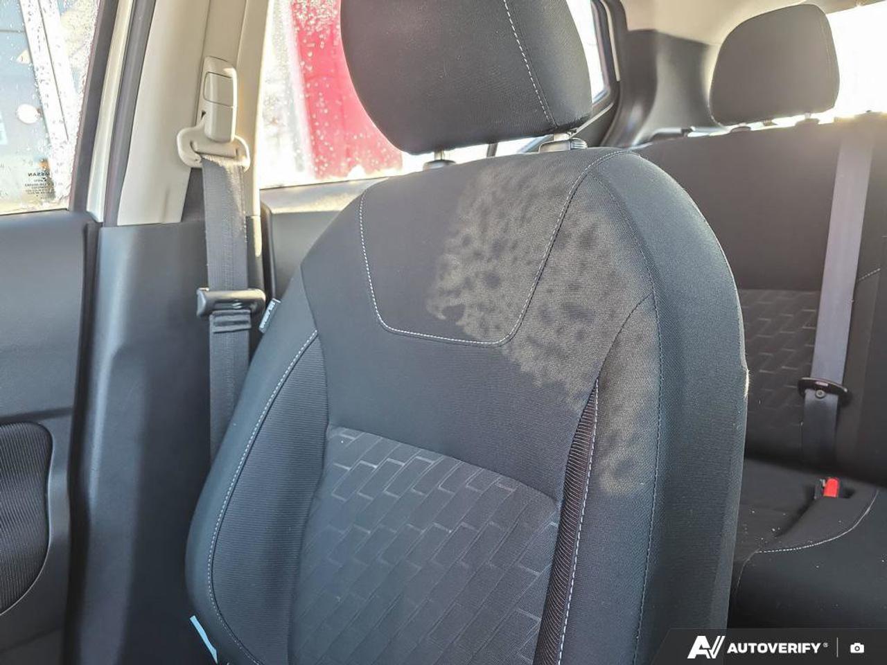 2024 Nissan Kicks SV | Android Auto | Apple Car Play | Heated Seats | Photo