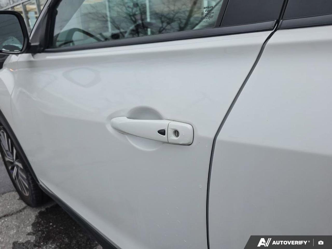 2024 Nissan Kicks SV | Android Auto | Apple Car Play | Heated Seats | Photo