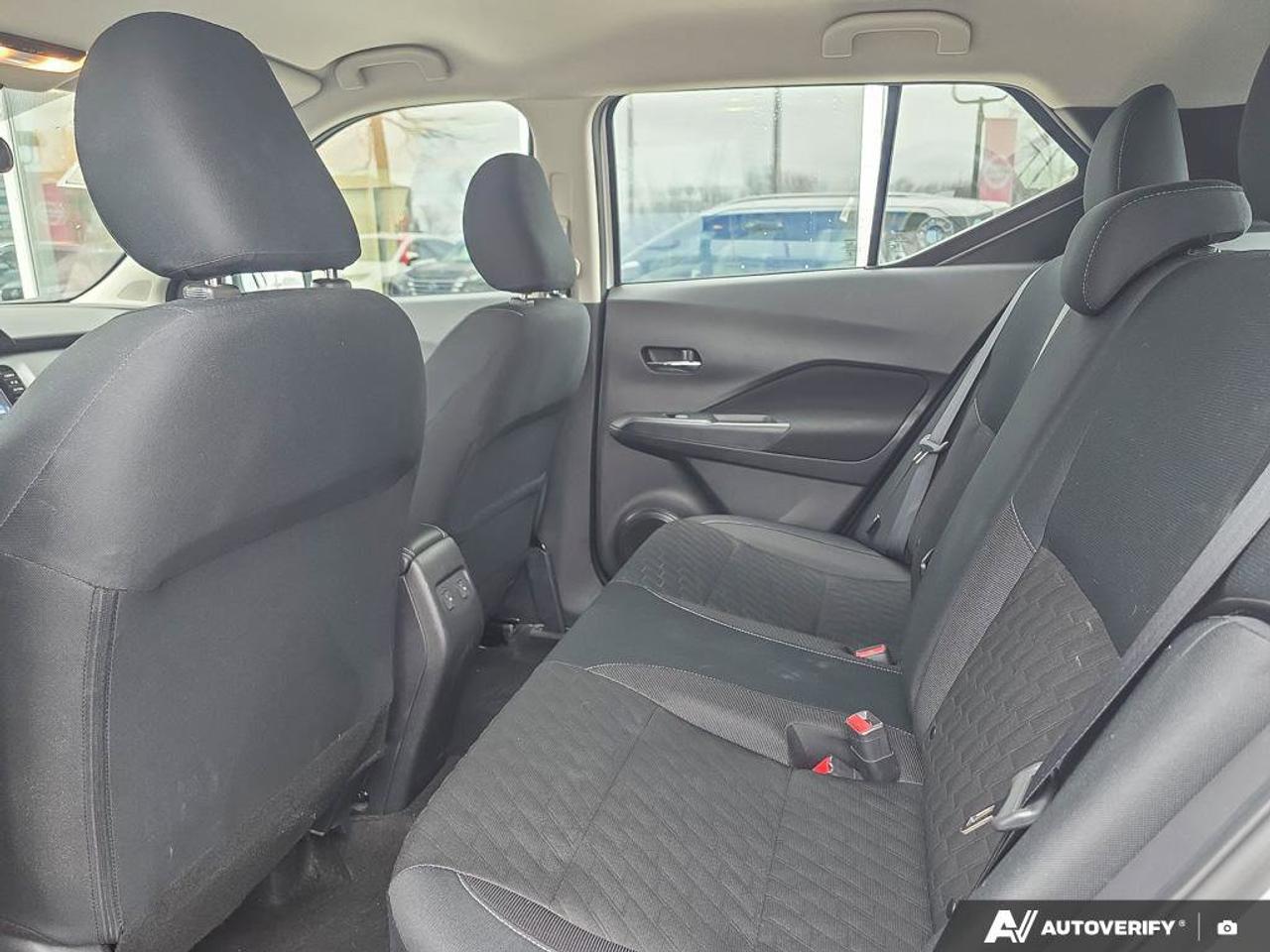 2024 Nissan Kicks SV | Android Auto | Apple Car Play | Heated Seats | Photo