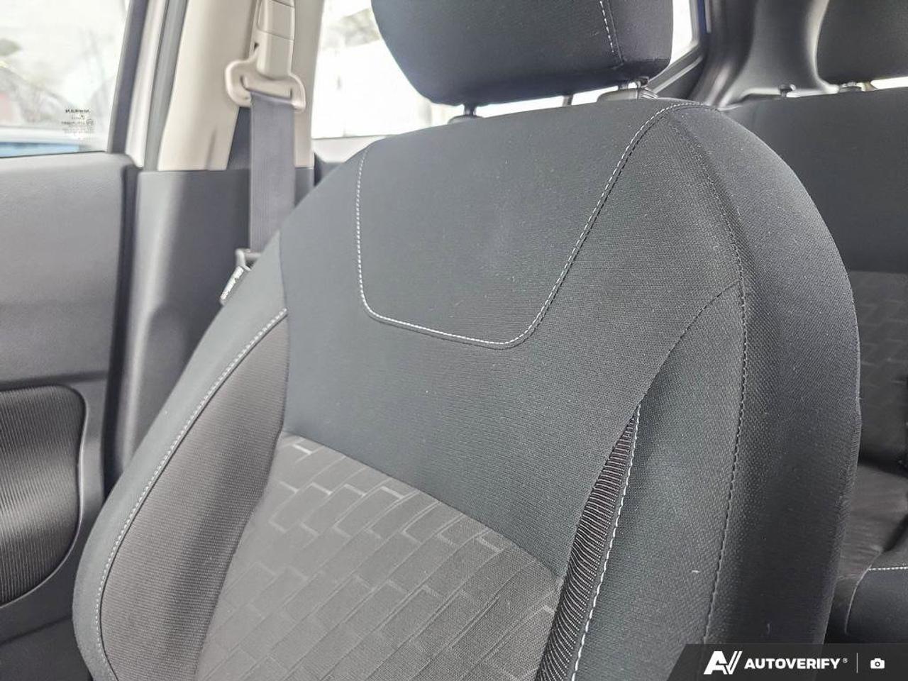 2024 Nissan Kicks SV | Android Auto | Apple Car Play | Heated Seats | Photo