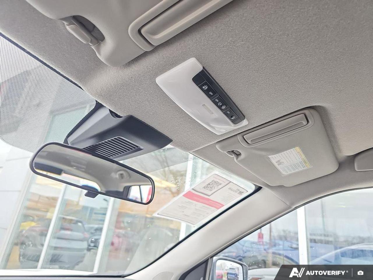 2024 Nissan Kicks SV | Android Auto | Apple Car Play | Heated Seats | Photo