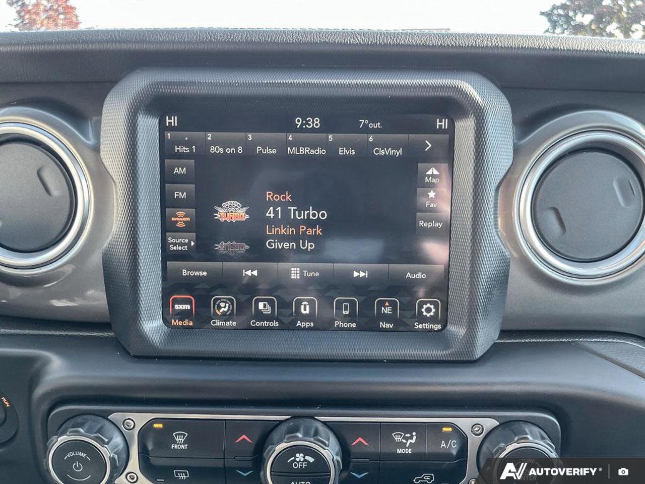 2023 Jeep Wrangler Sahara | Navigation | Apple Carplay | Android Auto | V6 | Alpine Audio | Photo