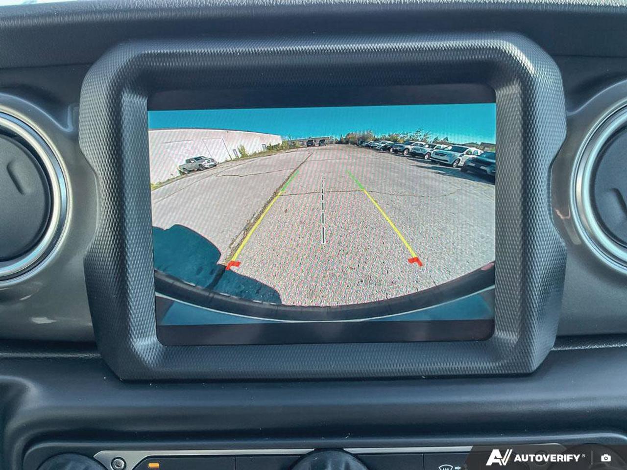 2023 Jeep Wrangler Sahara | Navigation | Apple Carplay | Android Auto | V6 | Alpine Audio | Photo