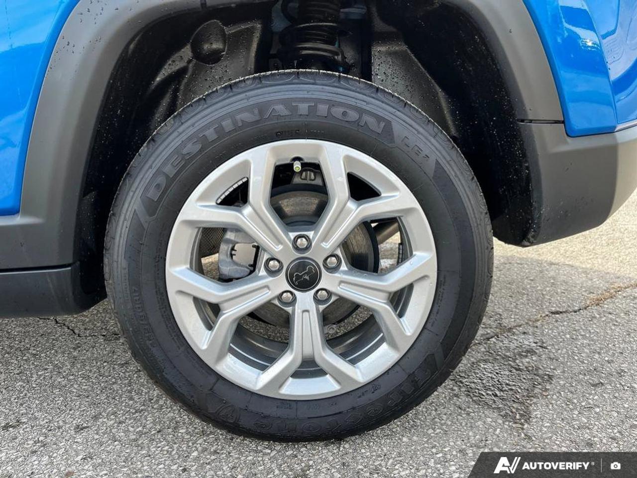 2025 Jeep Compass North | 4X4 | Apple Carplay | Android Auto | Heated Seats/Wheel | Photo