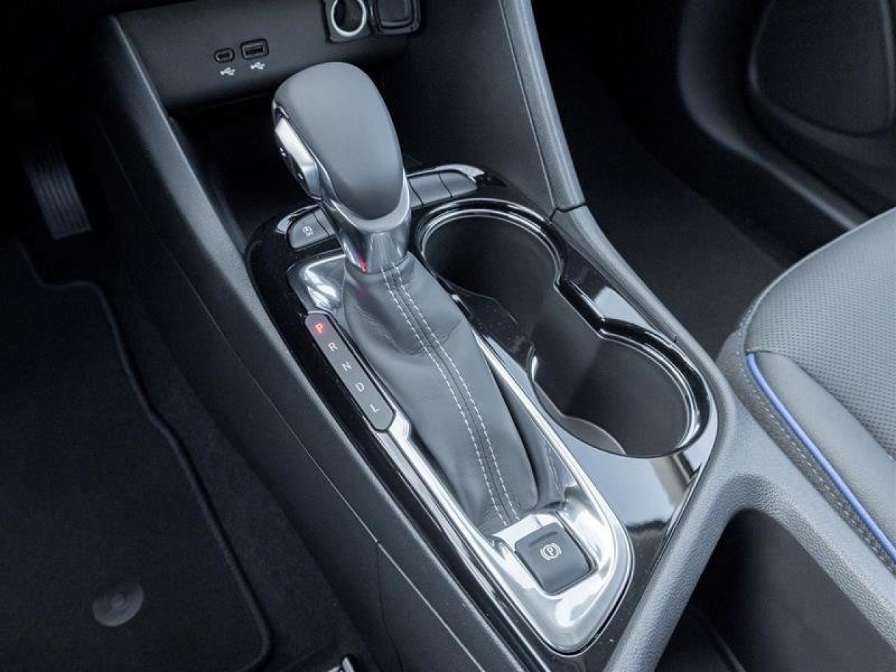 2026 Buick Encore GX Sport Touring Photo