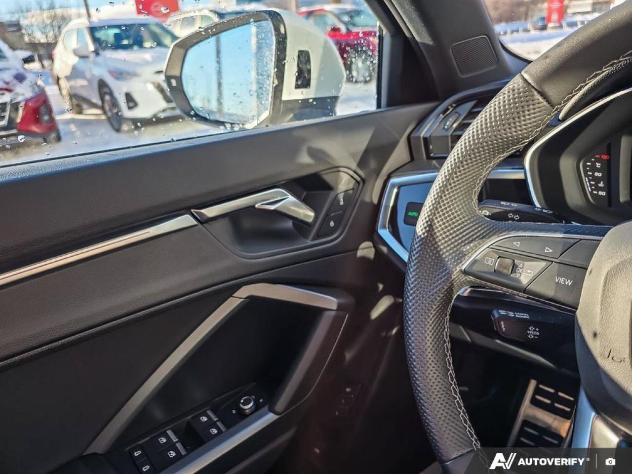 2025 Audi Q3 Progressiv | Apple CarPlay | Leather | Moonroof | Photo