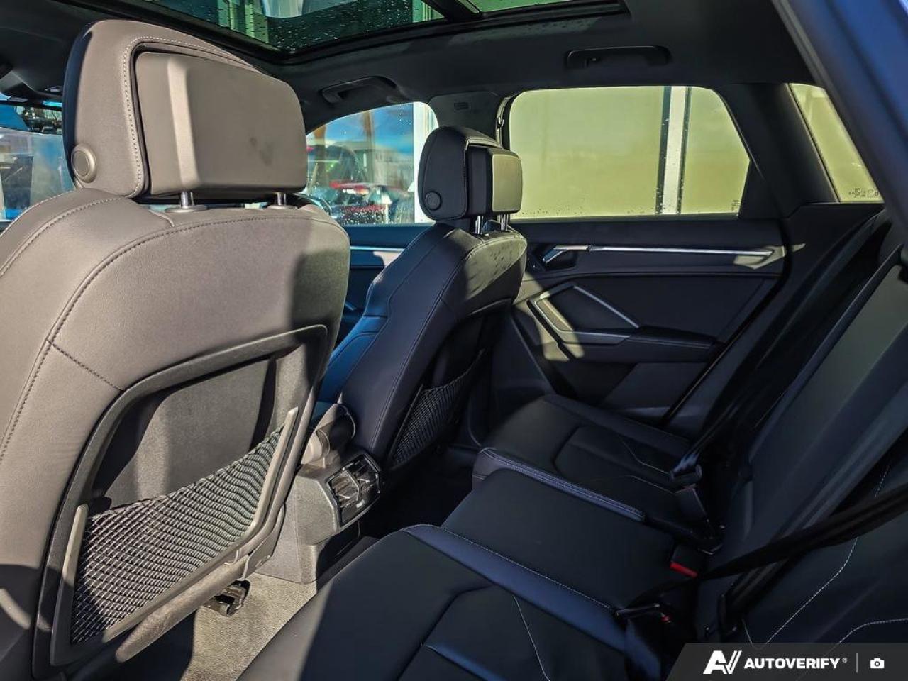 2025 Audi Q3 Progressiv | Apple CarPlay | Leather | Moonroof | Photo