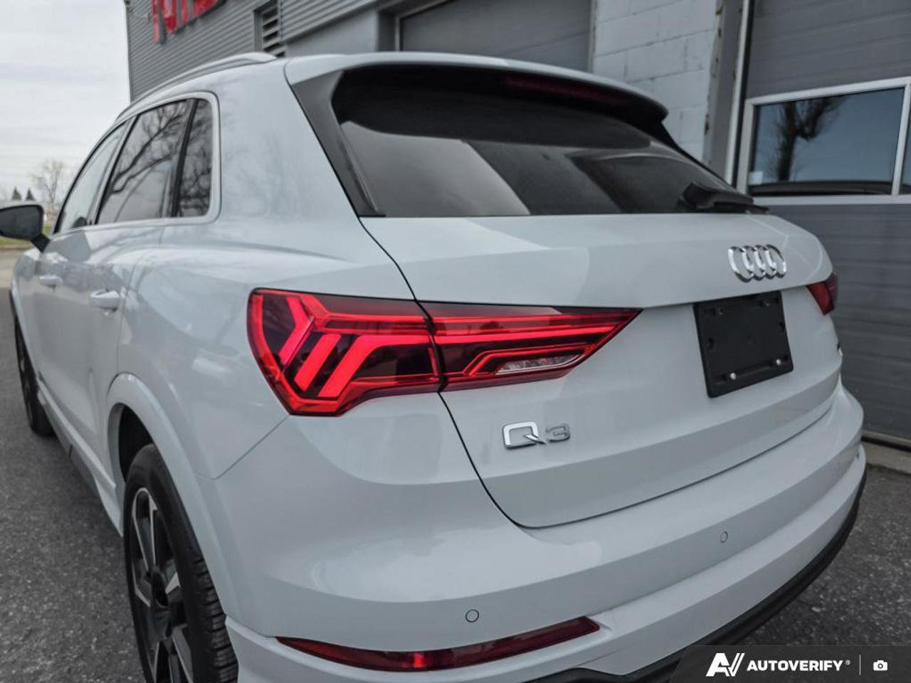 2025 Audi Q3 S Line Progressiv | Wireless Apple CarPlay | Leather | Moonroof | Photo