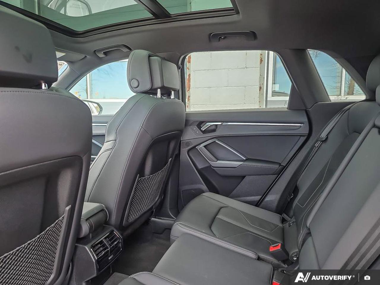 2025 Audi Q3 S Line Progressiv | Wireless Apple CarPlay | Leather | Moonroof | Photo