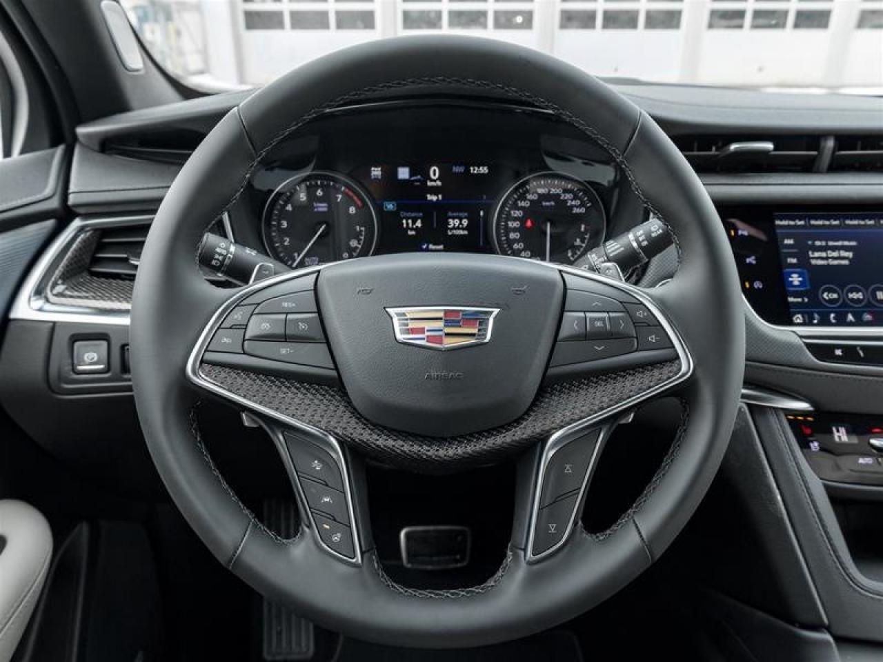 2026 Cadillac XT5 Sport Photo