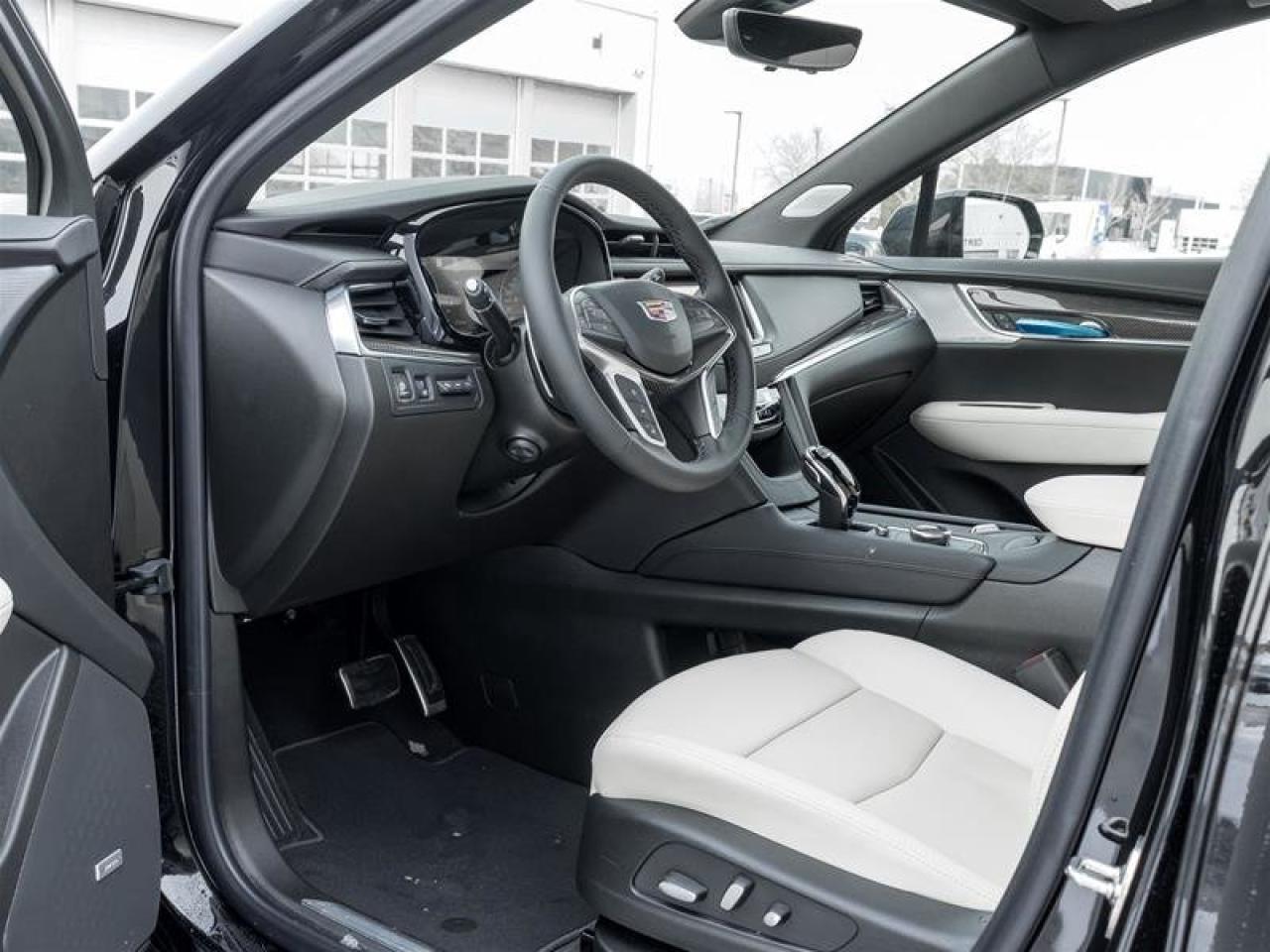 2026 Cadillac XT5 Sport Photo