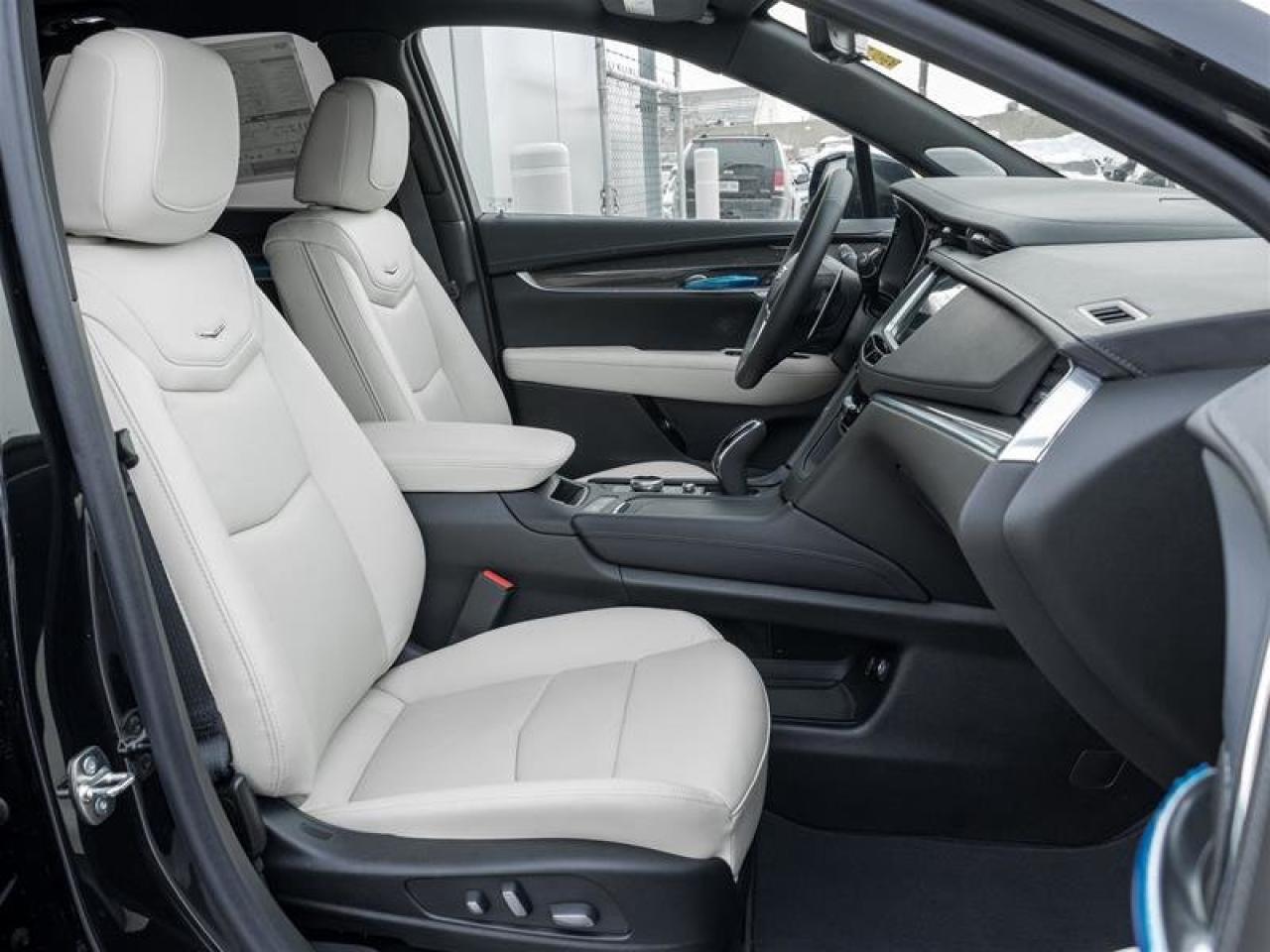 2026 Cadillac XT5 Sport Photo