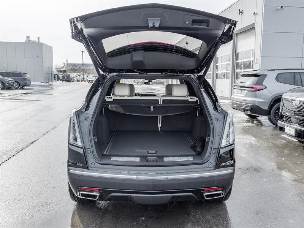 2026 Cadillac XT5 Sport Photo