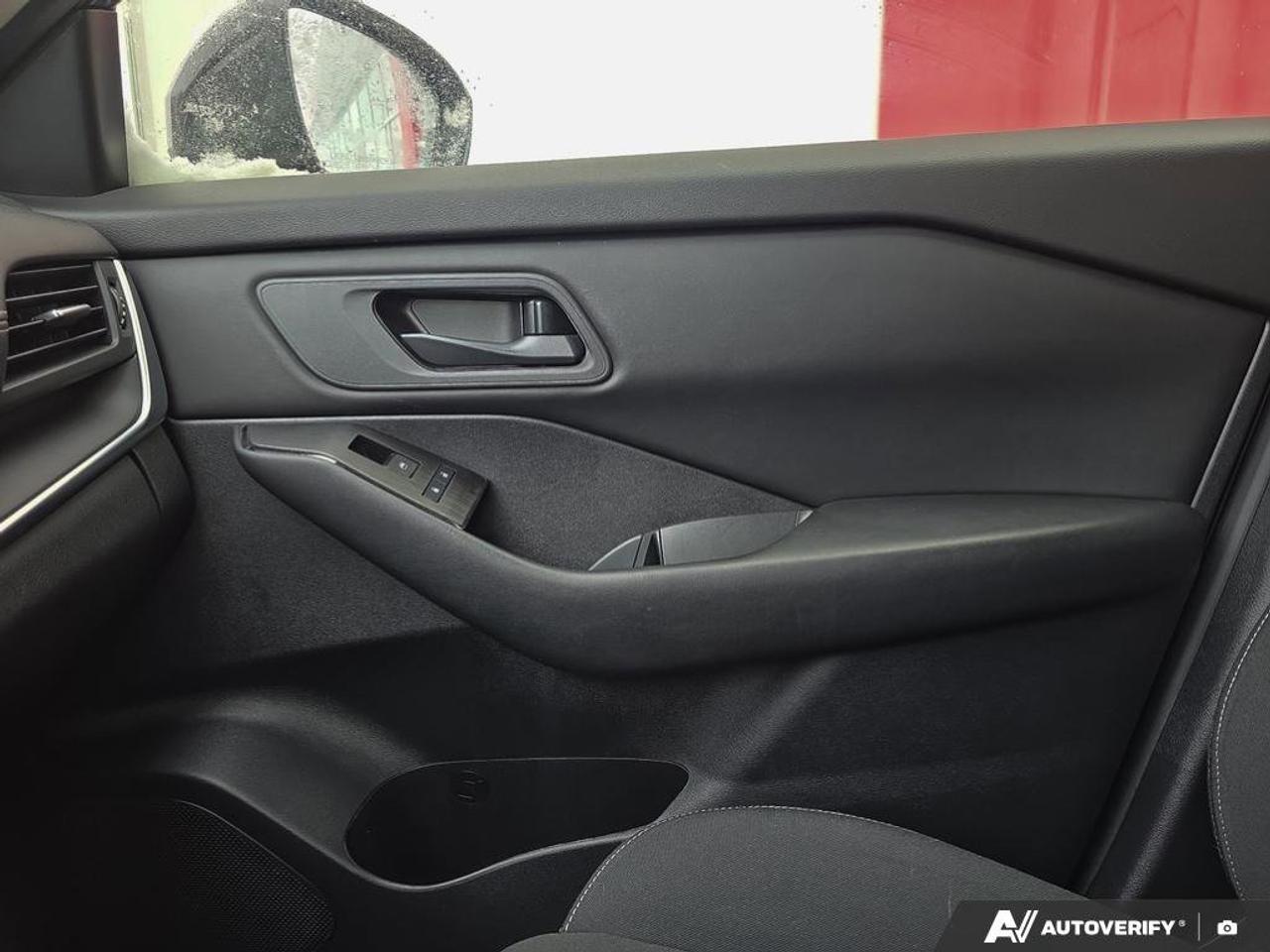 2024 Nissan Rogue S AWD | Android Auto | Apple Car Play | Heated Seats | Photo