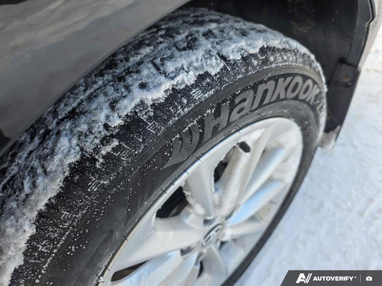 2021 Toyota Corolla SE | 6 Speed iMT | Apple Car Play | Heated Seats | Photo