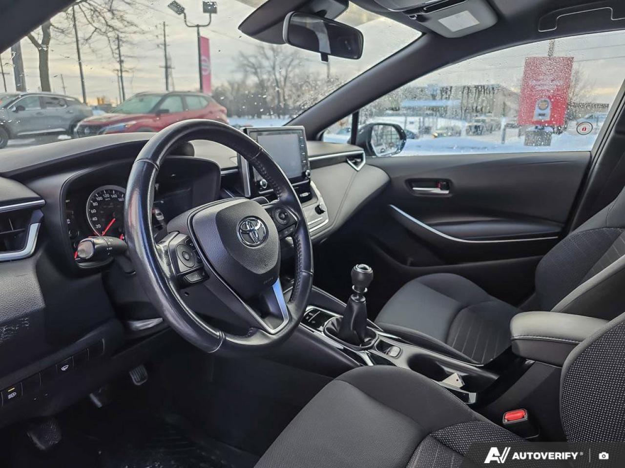 2021 Toyota Corolla SE | 6 Speed iMT | Apple Car Play | Heated Seats | Photo