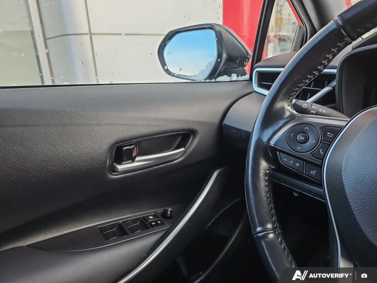 2021 Toyota Corolla SE | 6 Speed iMT | Apple Car Play | Heated Seats | Photo