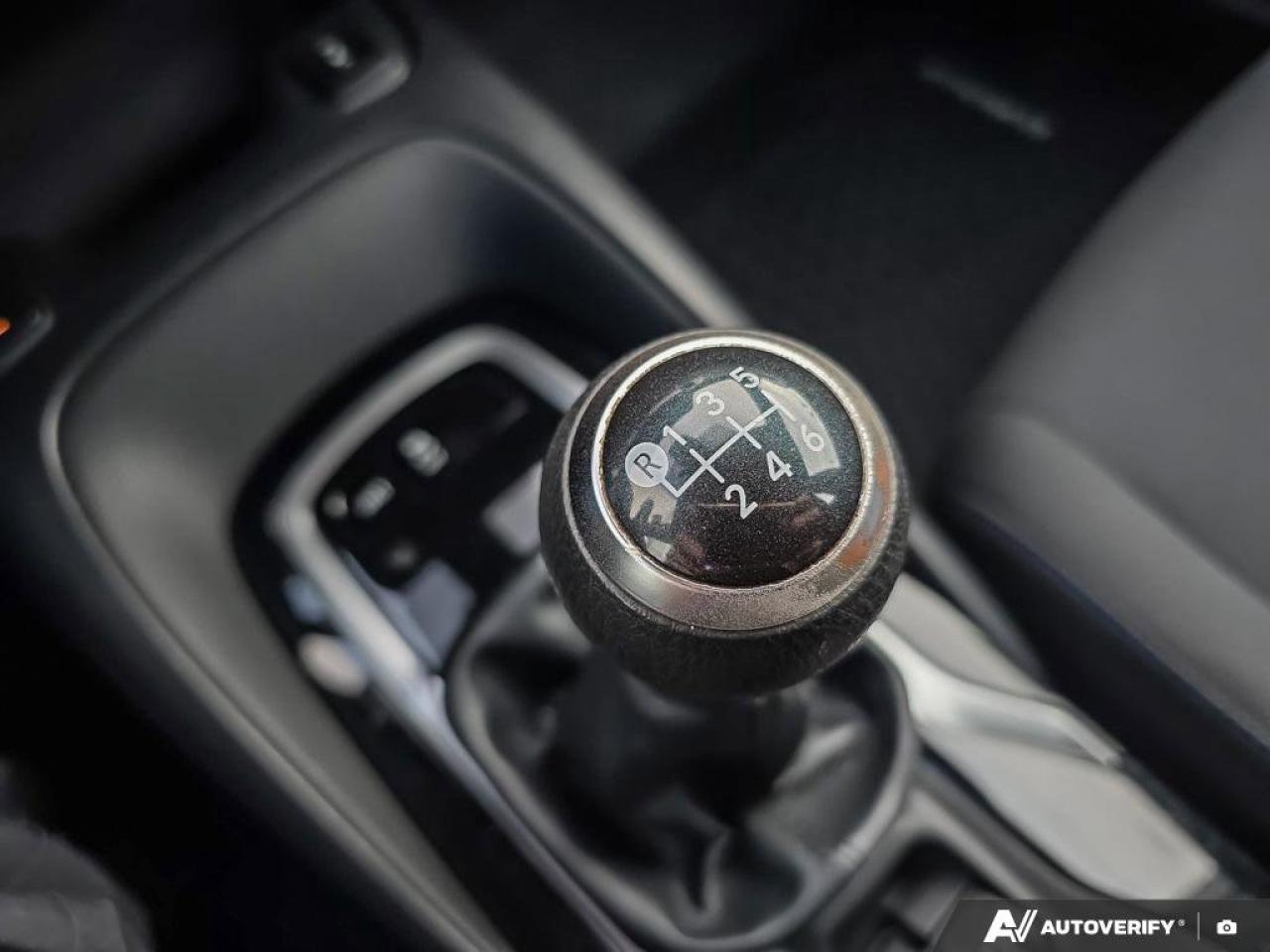 2021 Toyota Corolla SE | 6 Speed iMT | Apple Car Play | Heated Seats | Photo