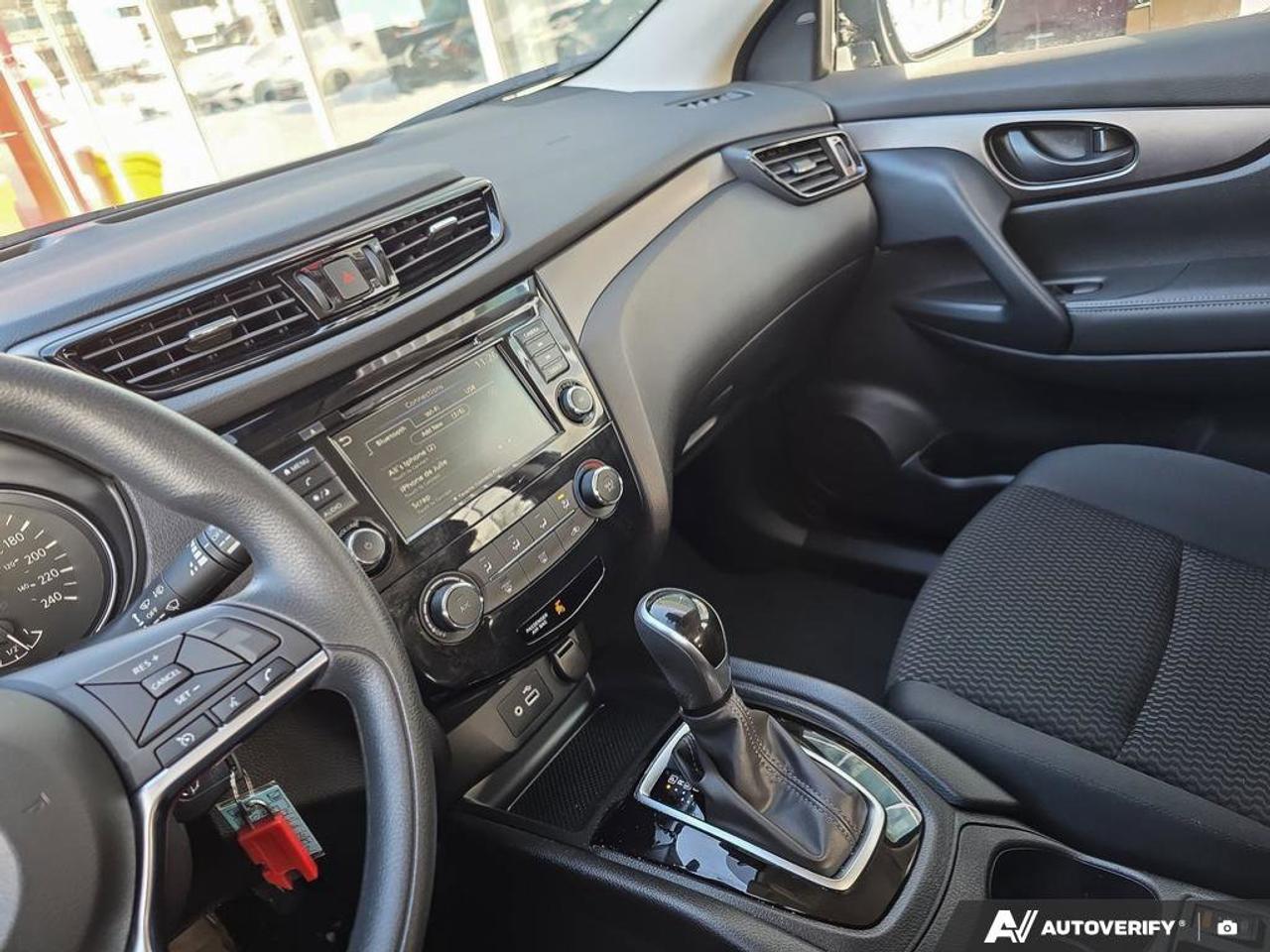 2023 Nissan Qashqai S | Apple Car Play | Android Auto | Photo