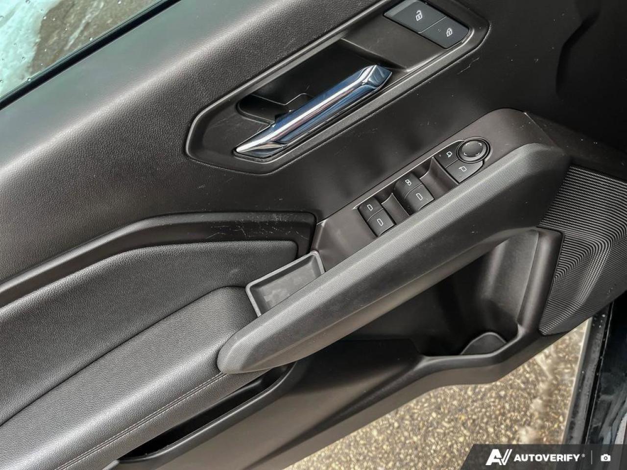 2023 Chevrolet Colorado LT | Leather | Sunroof | Heated Seats + Steering | Remote Start | Bose Audio | and More ! Photo