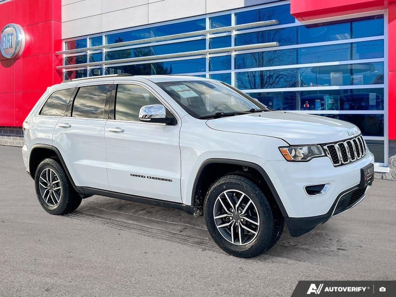 2021 Jeep Grand Cherokee Limited 4x4 | Leather | Navi | Sunroof | Heated Seats + Steering | Power Liftgate | and More ! Photo