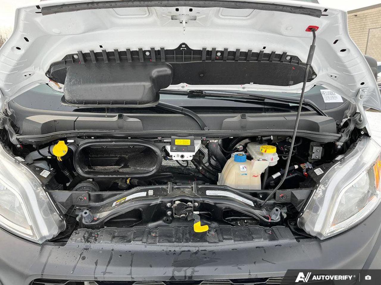 2024 RAM ProMaster Cargo Van 159 WB EXT High Roof | Adaptive Cruise | Forward Collision Warning | Carplay + Android | and More ! Photo