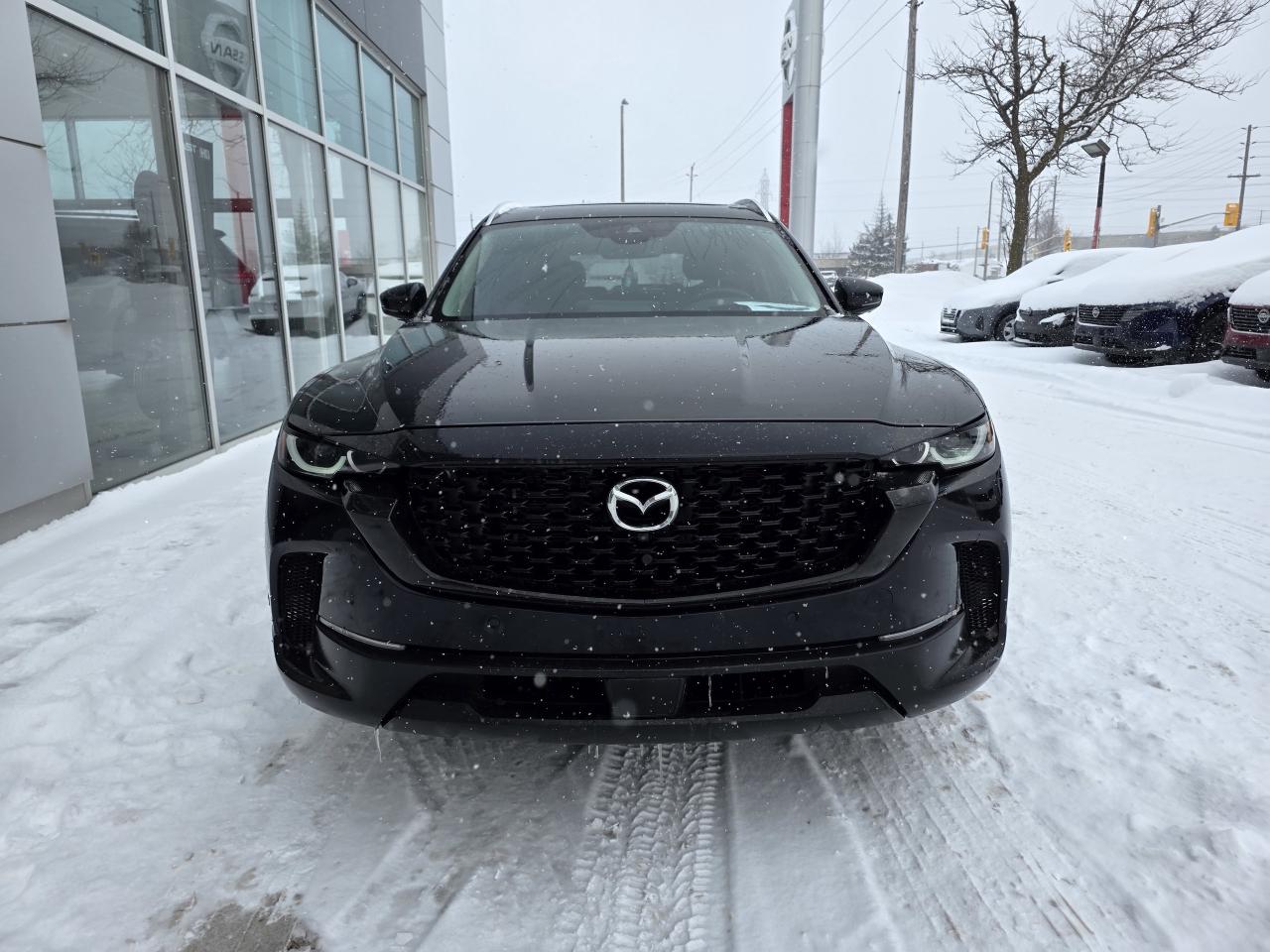 2023 Mazda CX-50 GT AWD | Leather | Moonroof | Apple Car Play | Photo