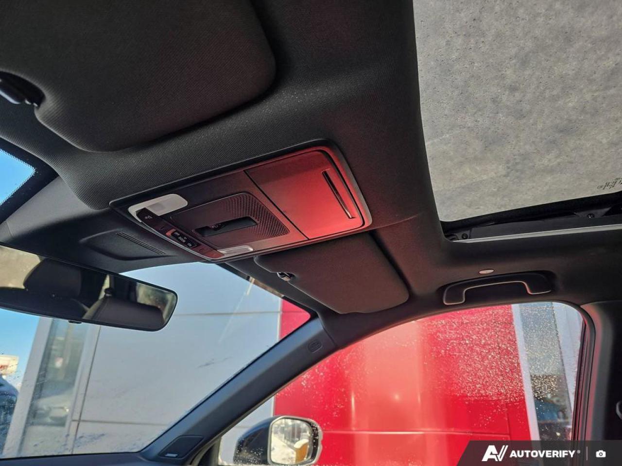 2024 Honda CR-V Hybrid Touring AWD | Wireless Apple CarPlay | Bose Premium Audio | Photo