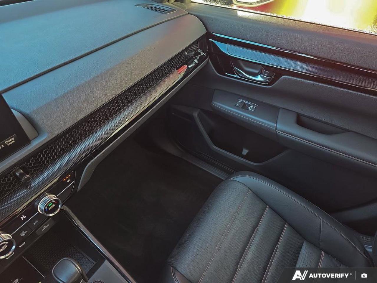 2024 Honda CR-V Hybrid Touring AWD | Wireless Apple CarPlay | Bose Premium Audio | Photo