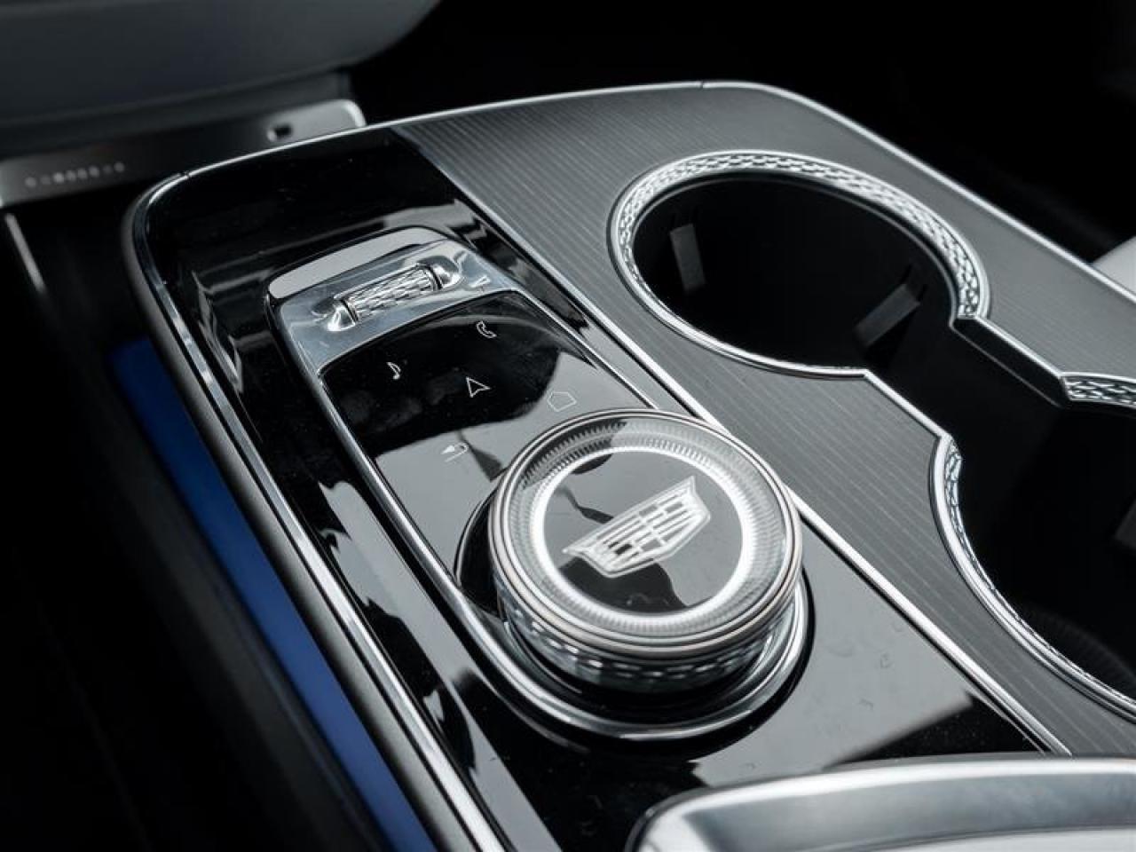 2026 Cadillac LYRIQ Luxury Photo