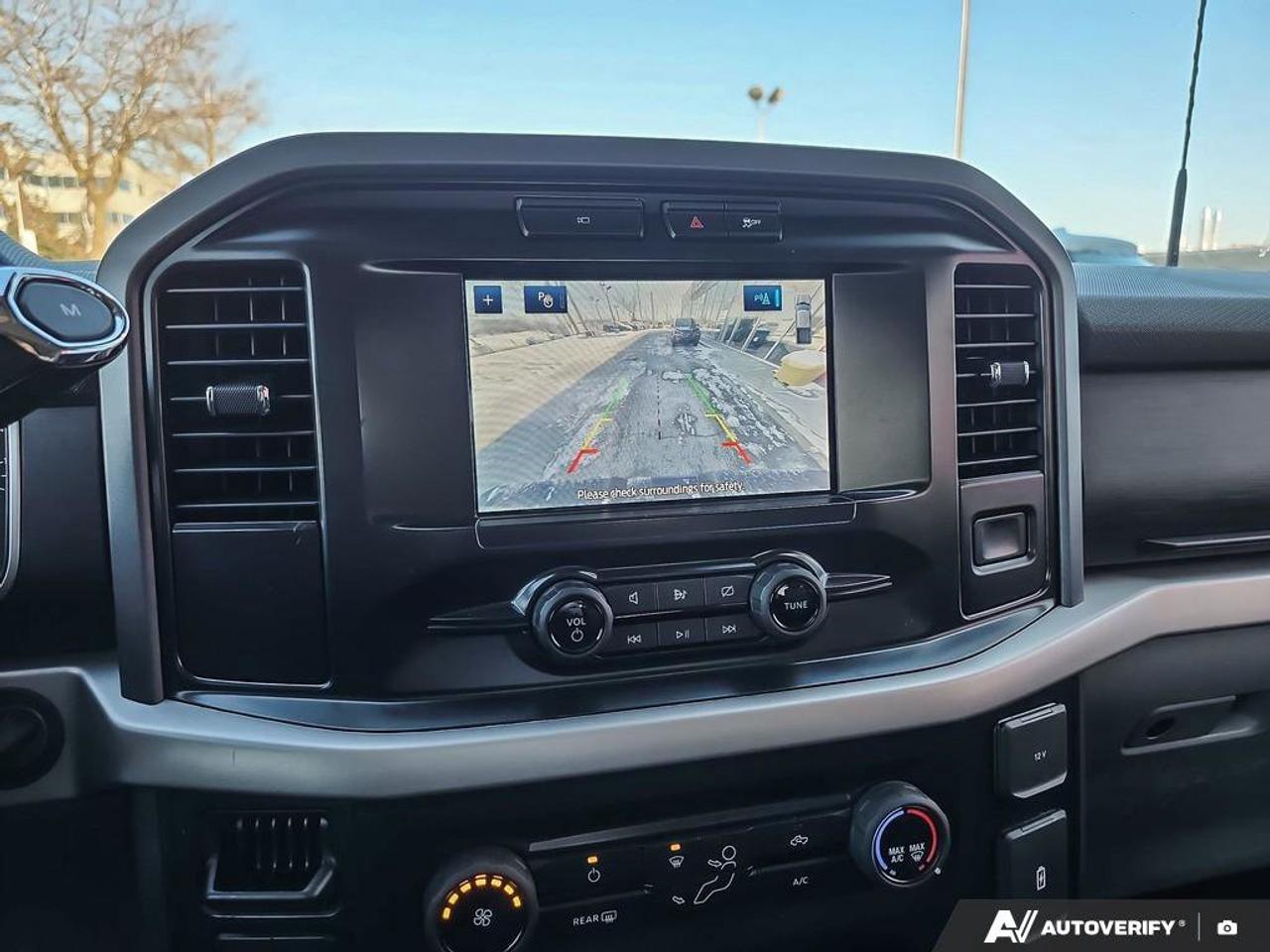 2022 Ford F-150 XLT | Dynamic Hitch Assist |  Class IV Trailer Hitch Photo