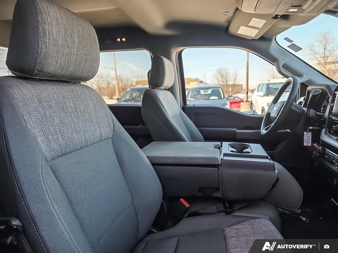 2022 Ford F-150 XLT | Dynamic Hitch Assist |  Class IV Trailer Hitch Photo