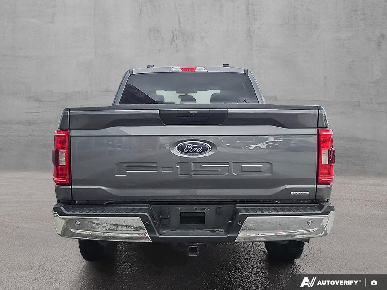 2022 Ford F-150 XLT | Dynamic Hitch Assist |  Class IV Trailer Hitch Photo