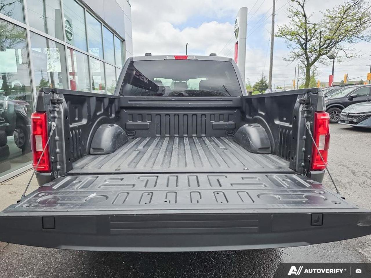 2022 Ford F-150 XLT | Dynamic Hitch Assist |  Class IV Trailer Hitch Photo