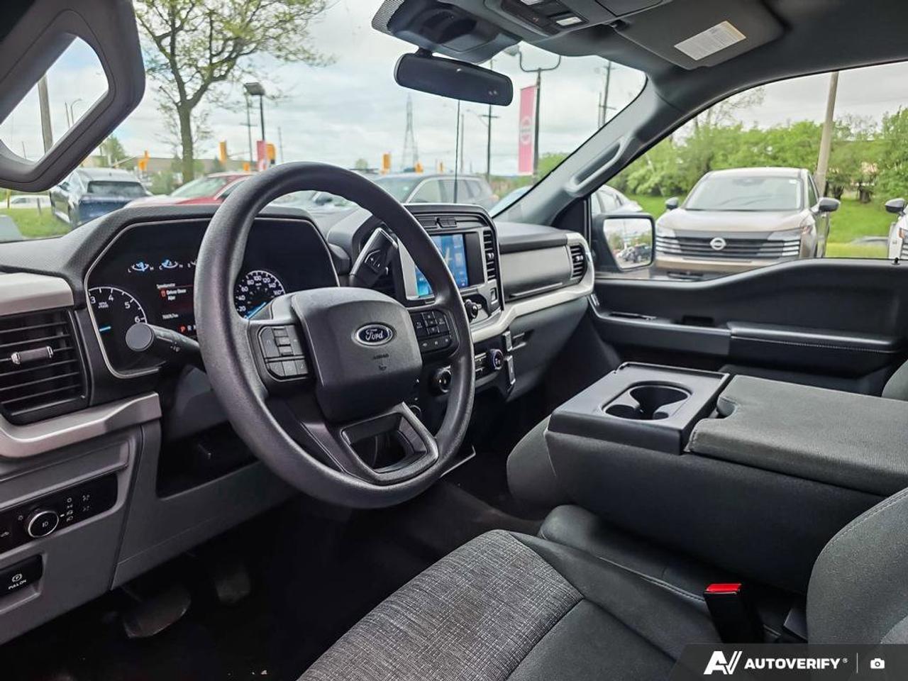 2022 Ford F-150 XLT | Dynamic Hitch Assist |  Class IV Trailer Hitch Photo