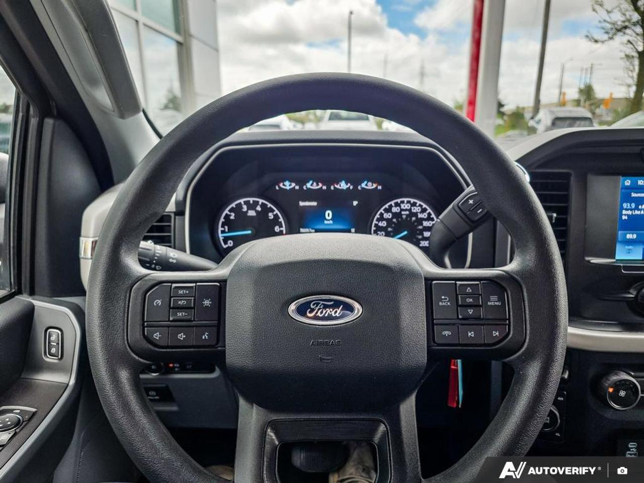 2022 Ford F-150 XLT | Dynamic Hitch Assist |  Class IV Trailer Hitch Photo