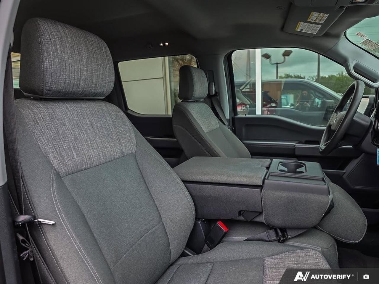 2022 Ford F-150 XLT | Dynamic Hitch Assist |  Class IV Trailer Hitch Photo