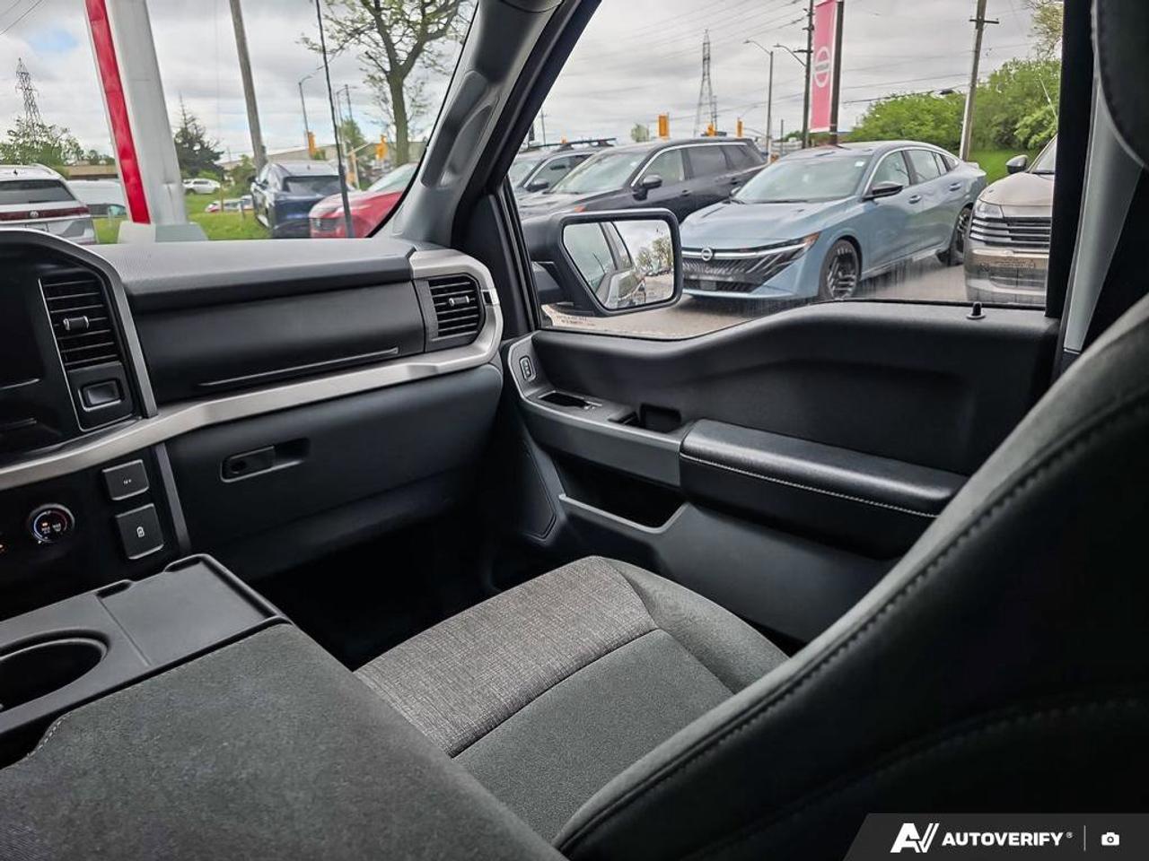 2022 Ford F-150 XLT | Dynamic Hitch Assist |  Class IV Trailer Hitch Photo