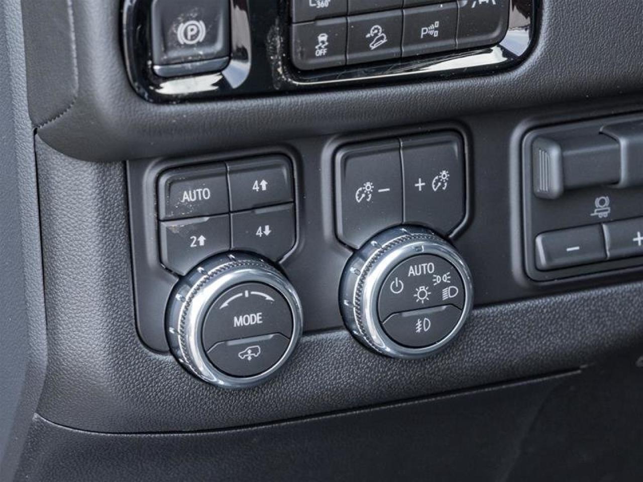 2026 GMC Yukon XL Denali Photo