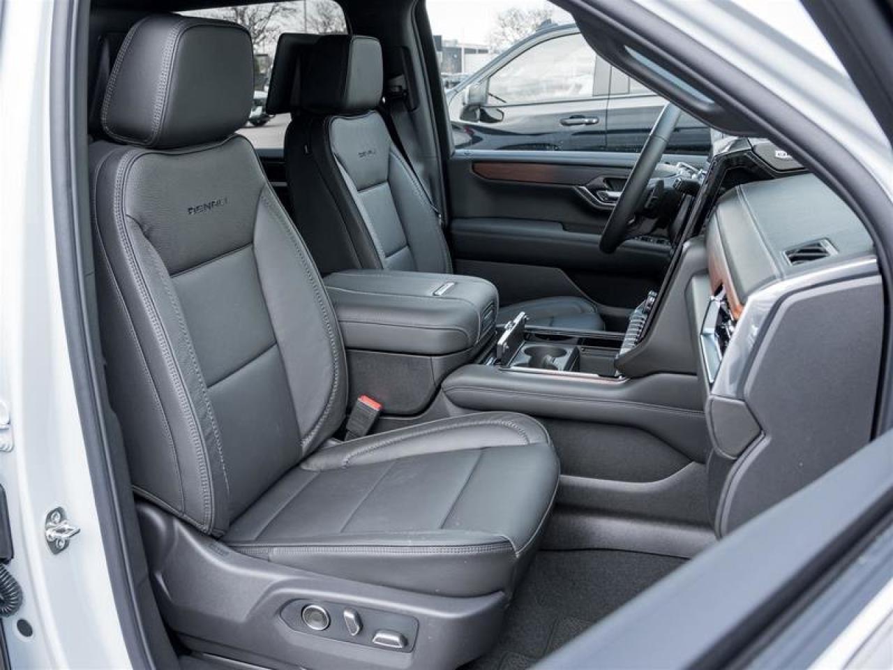 2026 GMC Yukon XL Denali Photo